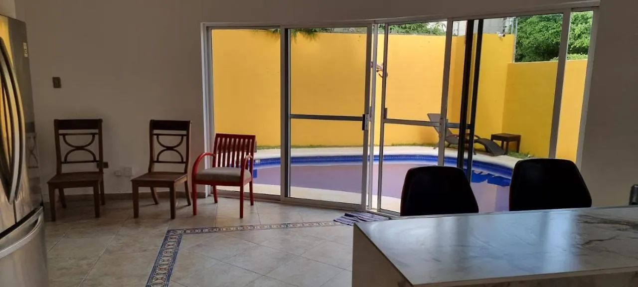 Casa Del Sol 5 Min Hotel Zone Vip Cancun Homestay